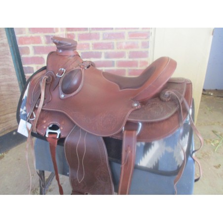 Wade western saddle Padded seat , floral embossing hand done red brown 2020 - Wade saddles