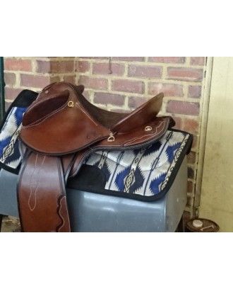 Polocrosse Deluxe Texas Tea model 7080s fender saddle - Leather Stock Saddles