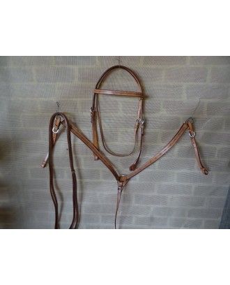 WESTERN BRIDLE BREASTPLAT SET Bridle and Breatplate Set RI1001chestnut - Western Bridles and breastplates
