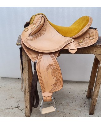Drover based gumnut embossed model 8065 2