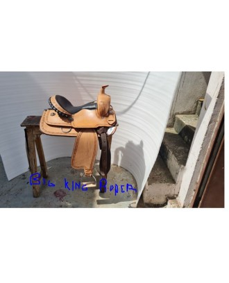 roping saddle padded seat