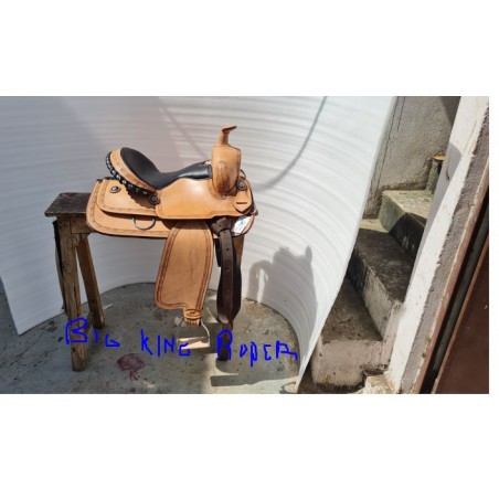 roping saddle padded seat