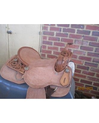 Western Roping Saddle Model...