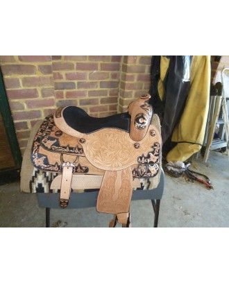 Western show saddle model 740415 - Western Show