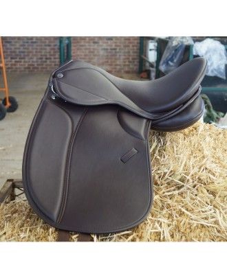dressage saddle model Hanover synthetic - English Saddles