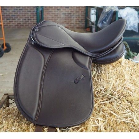 dressage saddle model Hanover synthetic - English Saddles