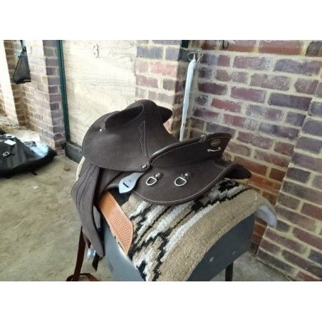 Drover Synthetic fixed tree FENDER stock saddle EXTRA LARGE BROWN ONLY - Synthetic Stock and fender Saddles